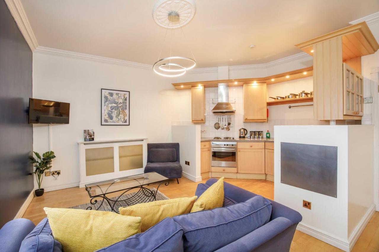 Shambles Suites In The Centre Of York, Sleeps 16 Exterior foto