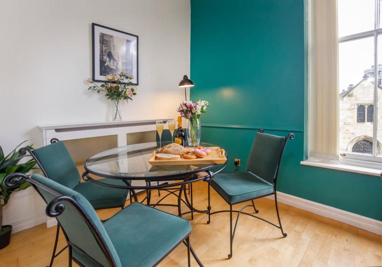 Shambles Suites In The Centre Of York, Sleeps 16 Exterior foto